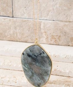 Urbanista Natural Stone Pendant - Grey Labradorite Necklaces