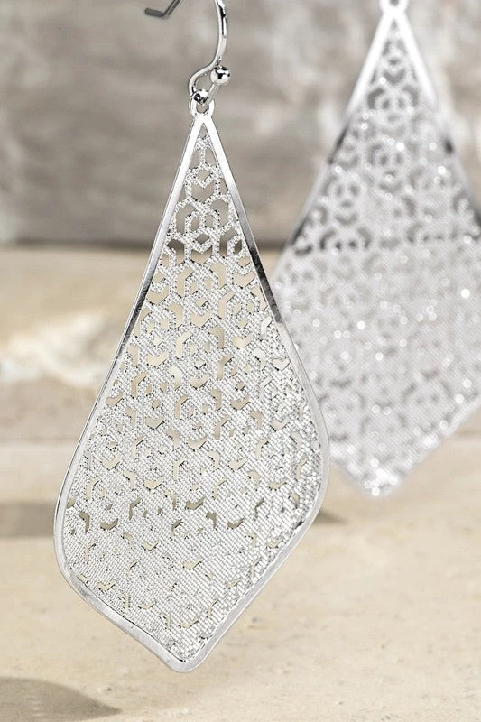 Urbanista The Kamilla Earring - Silver Earrings 3 Urbanista The Kamilla Earring - Silver Earrings