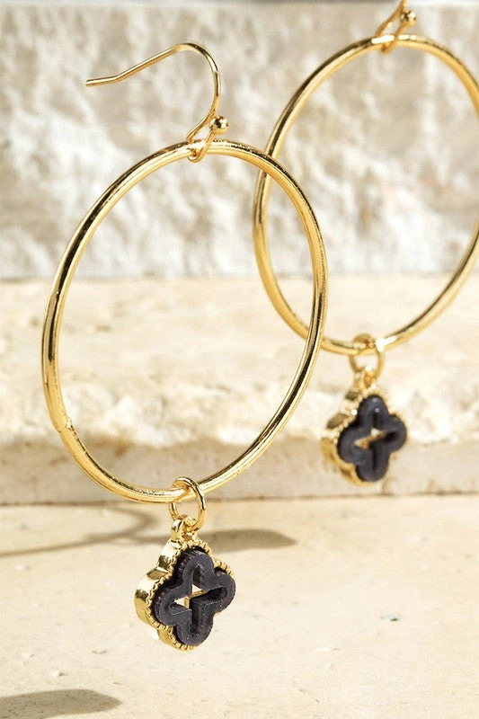 Urbanista Clover Earring - Black 3 Urbanista Clover Earring - Black