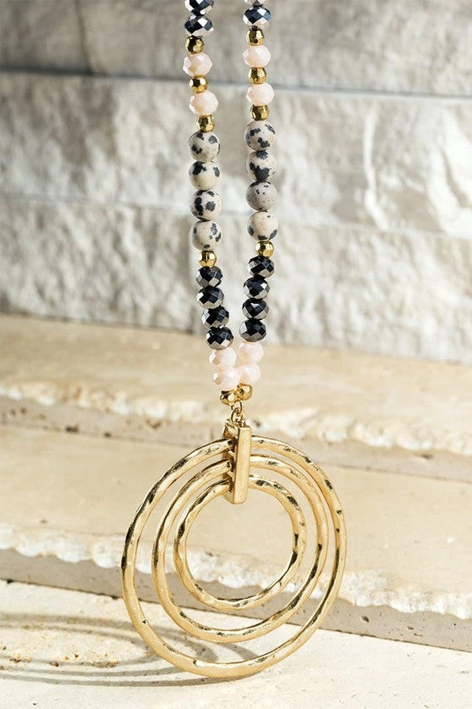 Urbanista The Esther Necklace - Dalmatian 3 Urbanista The Esther Necklace - Dalmatian