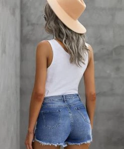 Shying Fashion The Brook Denim Shorts In Dark Blue