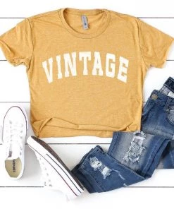 Kissed Vintage Graphic Crop Tee New Arrivals