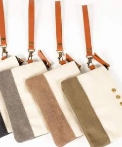 Pretty Simple Canvas Wristlet