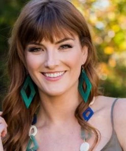 Anju Omala Large Diamond In Green Anju Artisan Jewelry