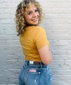 Kissed Vintage Graphic Crop Tee New Arrivals