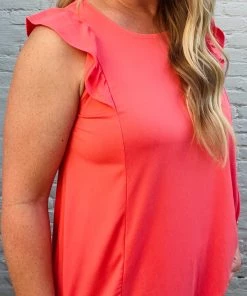 Ninexis The Wrenley Pullover - Coral