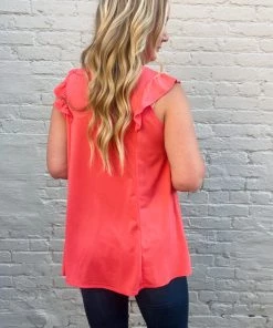 Ninexis The Wrenley Pullover - Coral