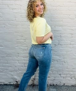 New Arrivals Judy Blue Mid-Rise Boyfriend Bleach Splash