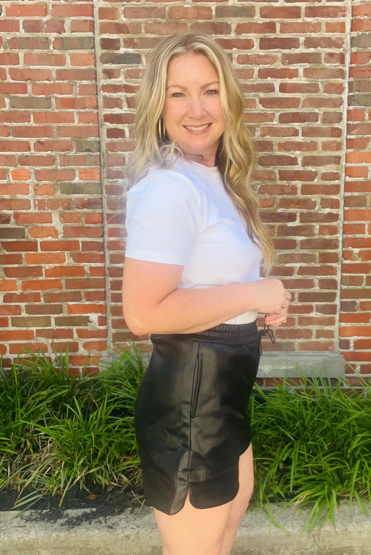 Trend Notes The Joan Faux Leather Shorts New Arrivals 4 Trend Notes The Joan Faux Leather Shorts New Arrivals